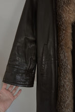 1980's CHOCOLATE LEATHER + FUR TRIM COAT | SIZE M/L