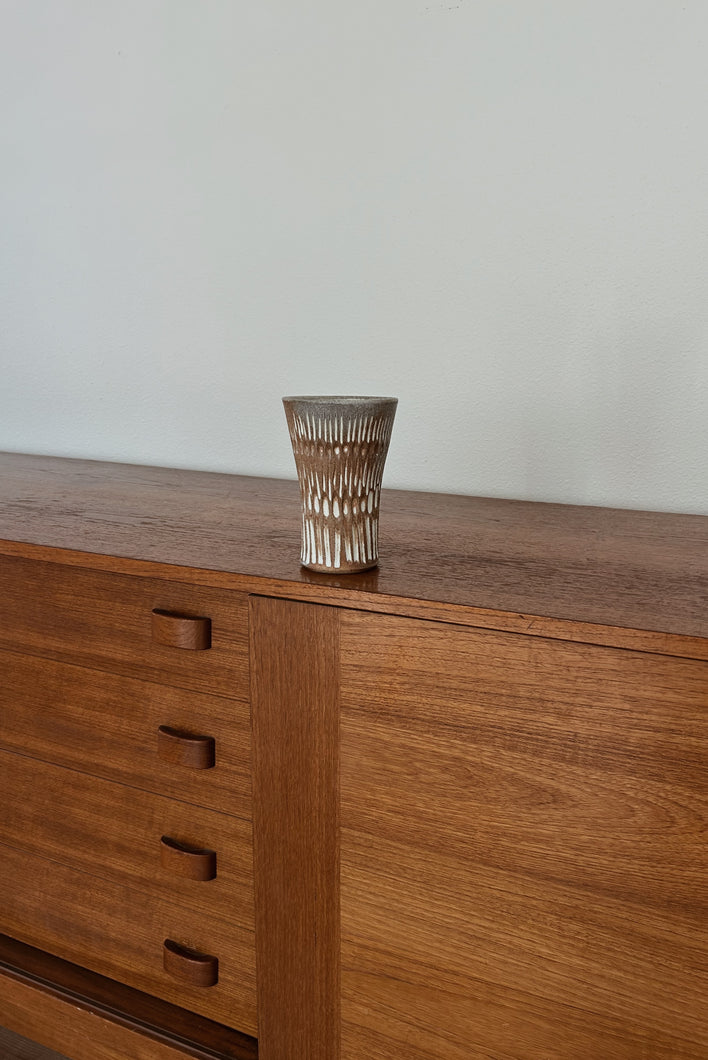 MID CENTURY CLAY CERAMIC VASE III