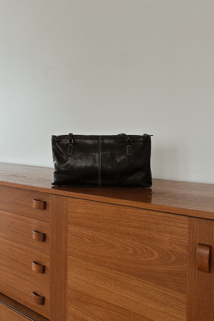 1990's / Y2K NORDSTROM BLACK LEATHER BAG