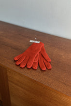 1980's CHERRY SHETLAND WOOL GLOVES